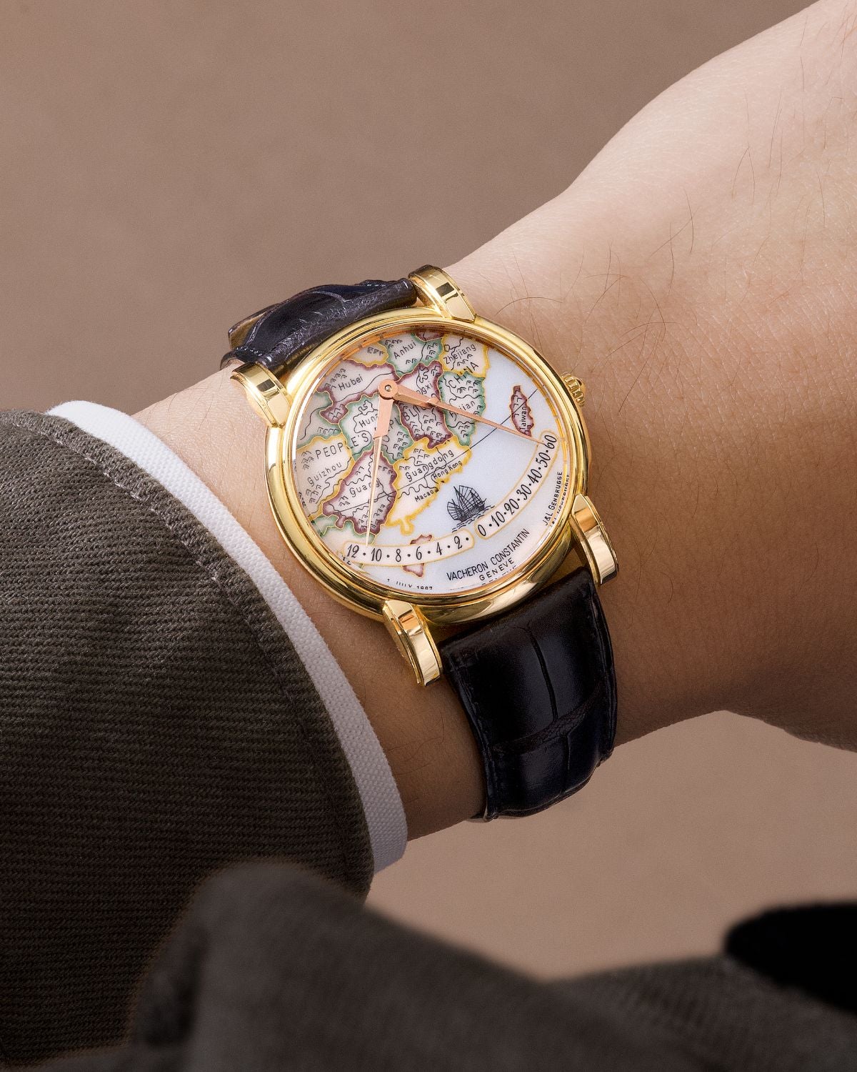Lot 8005: A 1997 Vacheron Constantin Mercator Ref. 43050 in 18k pink gold, included in the Phillips Hong Kong Sessions, Fall 2026. Estimate: HKD $250,000–450,000