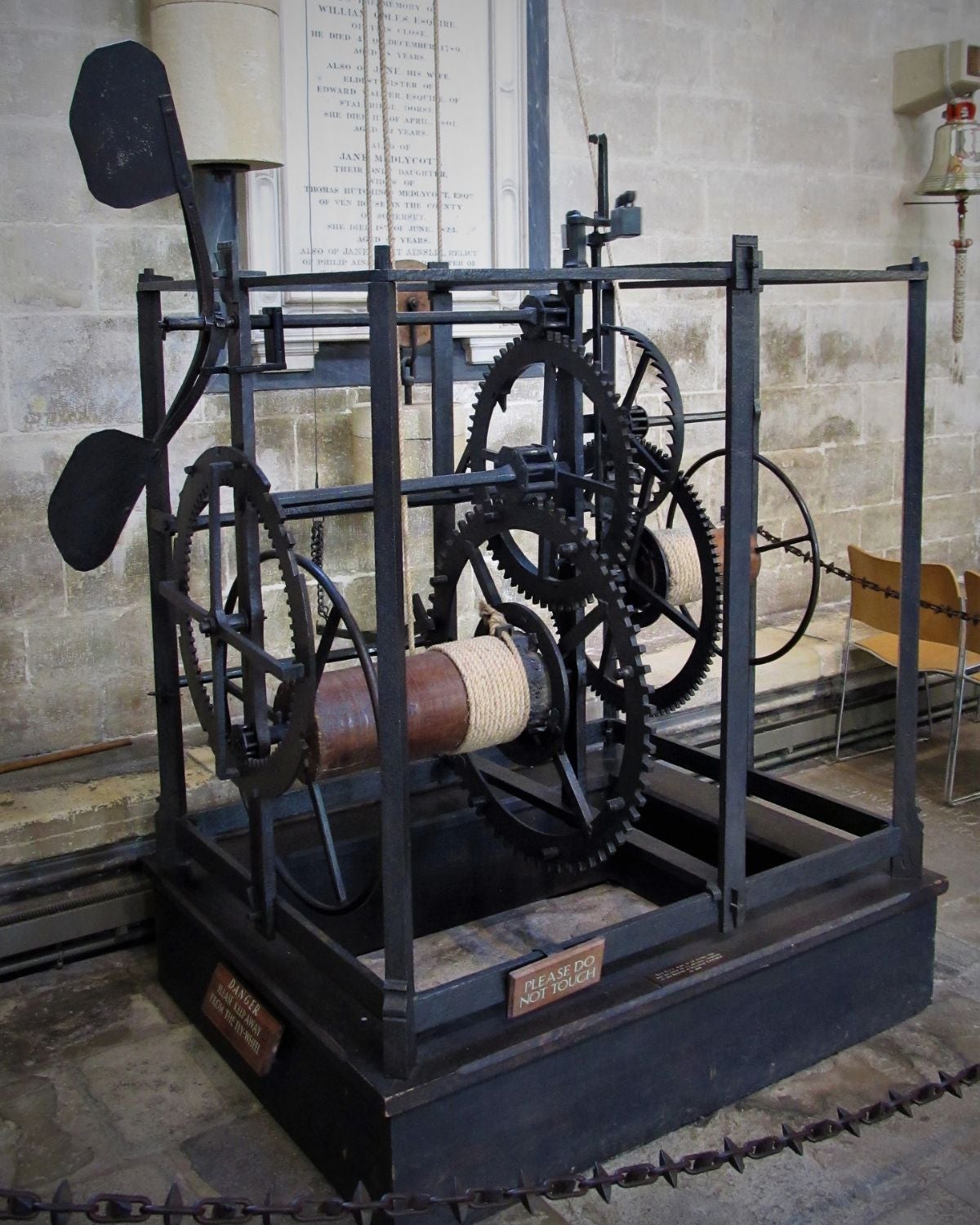The medieval clock at Salisbury Cathedral, believed to date to around 1386. Rwendland / Wikimedia Commons / CC BY-SA 3.0