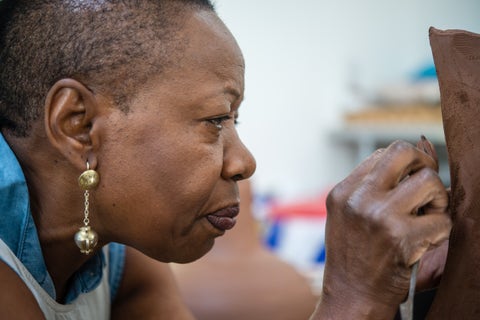 Magdalene Odundo at work