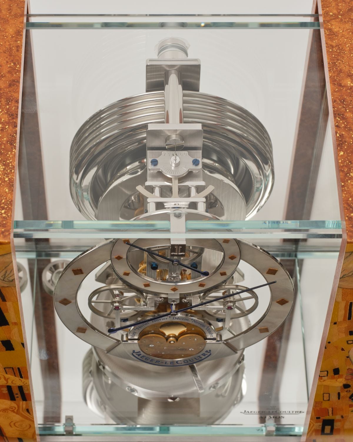 Lot : 39A 2012 Jaeger-LeCoultre Atmos Marqueterie “Gustav Klimt” Ref. Q5543302, included in the Phillips New York Sessions, Fall 2026. Estimate: USD $70,000–140,000 