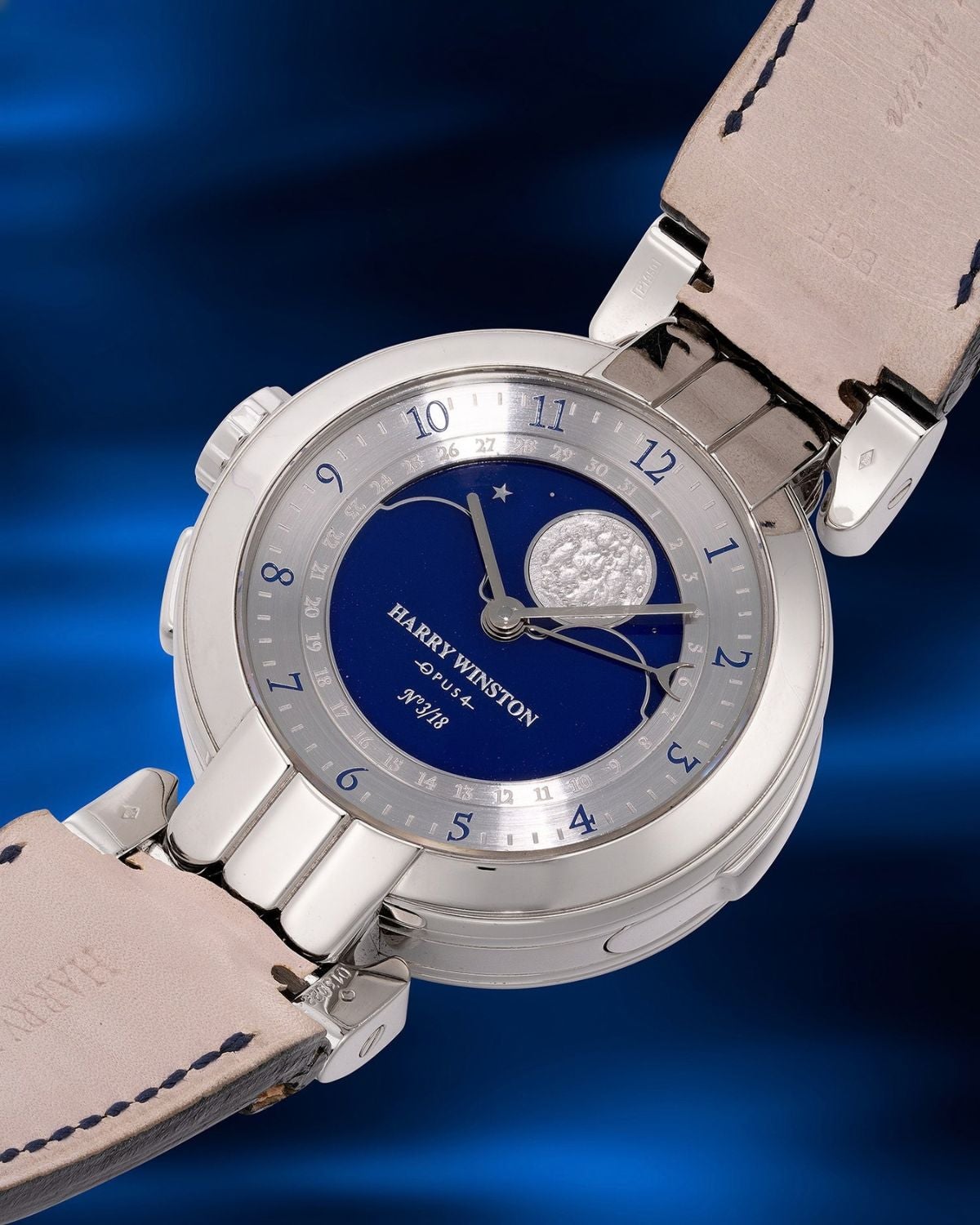 The other side of the Harry Winston Opus IV Ref. OPUMTR44PP001 in platinum.