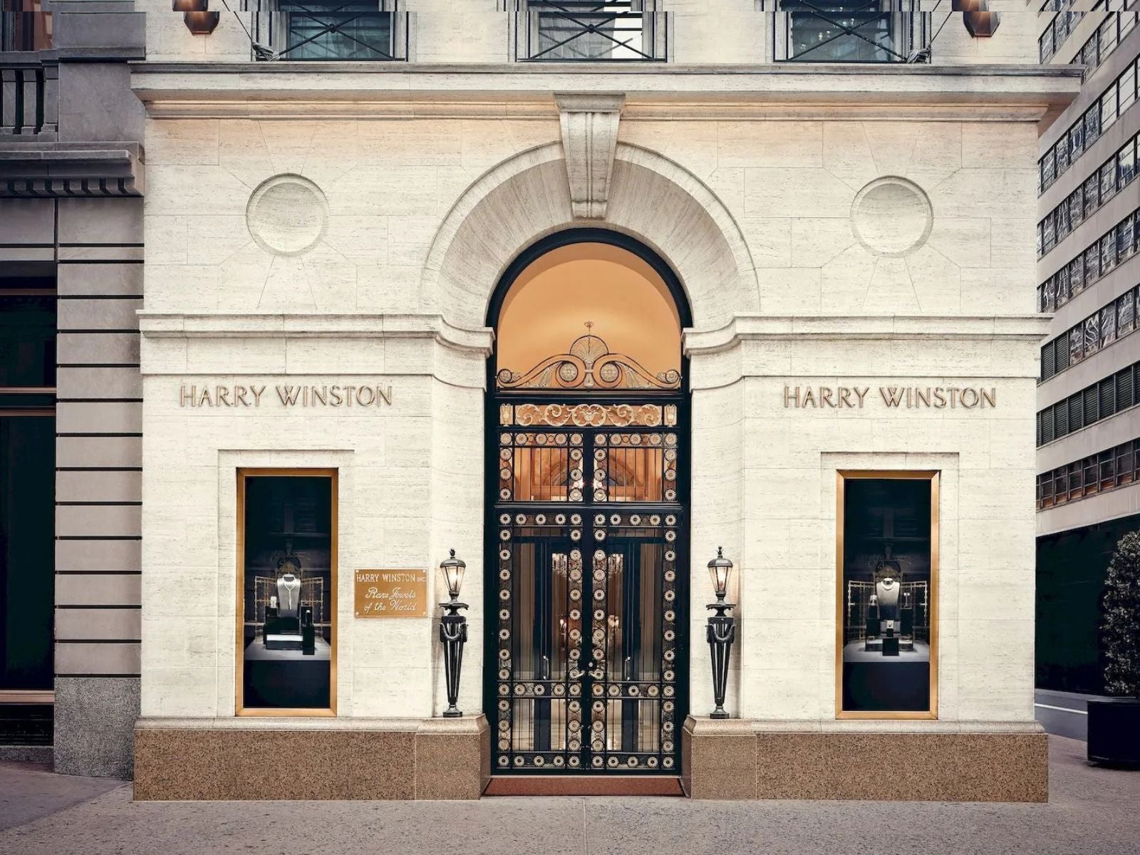 The entrance to Harry Winston’s Fifth Avenue boutique. Harry Winston